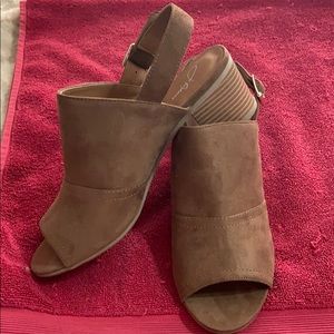 NWT. J Adams peep toe sling back sandal. Size 10.